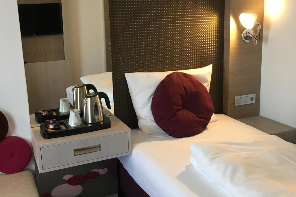 Hotel Smartino Schwaebisch Hall Room photo